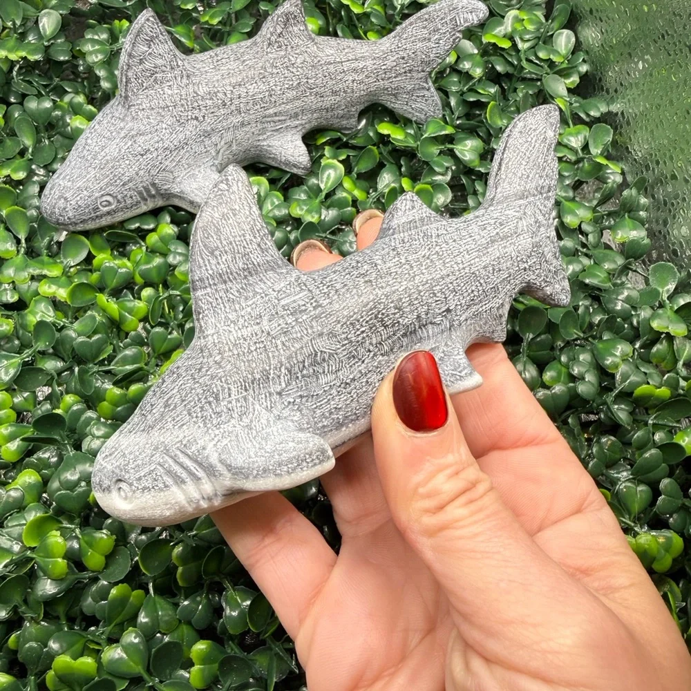 Jasper Shark Carving - Picture 4 of 7